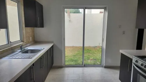 Casa Venta Y Renta Los Castaños