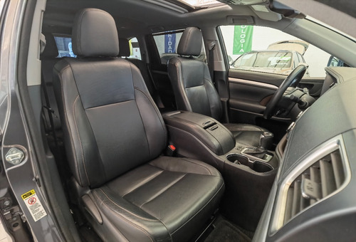 Imagen 12 de 15 de Toyota Highlander Xle V6/3.5 Aut