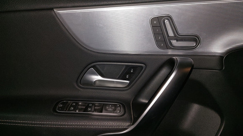 Mercedes Benz Clase A 1.3 A 200 Progressive Dct