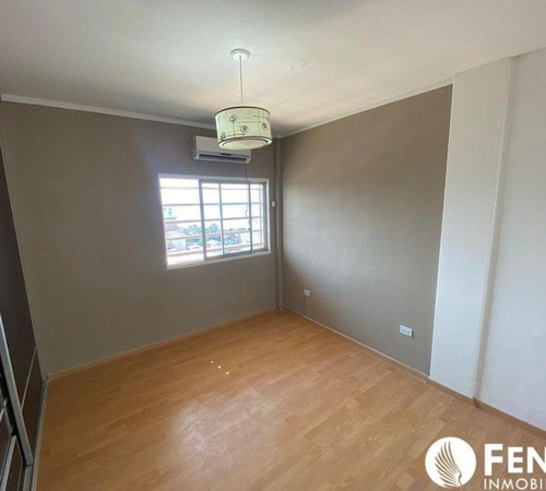 Imagen 4 de 8 de Df536 - Z/sarmiento Y 25 De Mayo. Departamento En Venta.