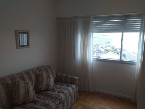 Exclusivo Dpto. Frente Al Mar, En La Mejor Zona De Mar Del Plata. Amueblado.