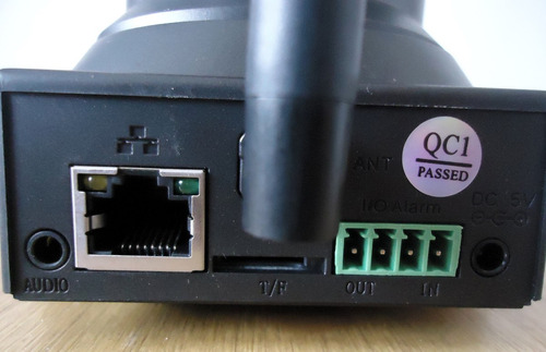 Cámara Seguridad Ip Wifi Robotizada Visión Nocturna Sd Card