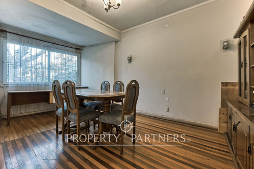 Venta Casa Con Historia Y Gran Potencial En Ñuñoa