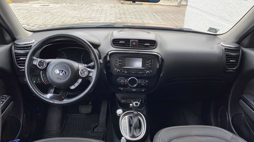 Imagen 5 de 12 de Kia Soul 2.0 Ex At 2016