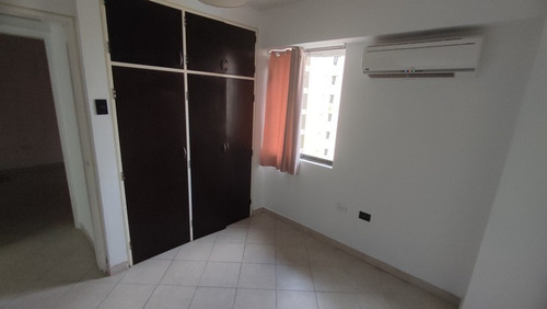 Imagen 5 de 10 de Apartamento En Venta Av. Cuatricentenaria Res. Mirador Country, Carlos Tona , 04129305244, Código: Ata-942