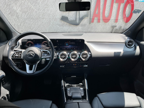 Mercedes-Benz Clase GLA 1.6 200 Cgi At