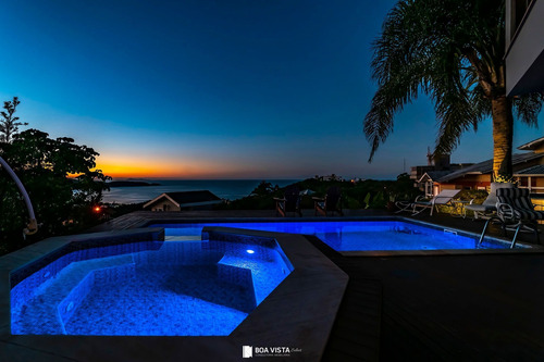 Imagem 3 de 30 de Casa À Venda Alto Padrão Com Uma Das Melhores Vistas De Bombinhas Localizada No Condomínio Panorâmico Em Bombinhas/sc Cód 729 - Sc - Ca0005_boavis