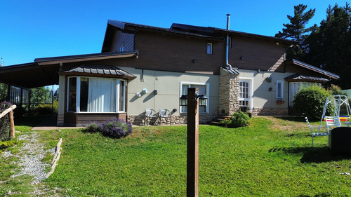 Complejo De 4 Cabañas Tipo Duplex - Entrepinos - Bariloche