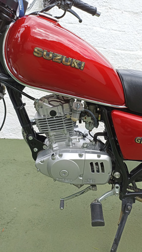 Suzuki Gn 125