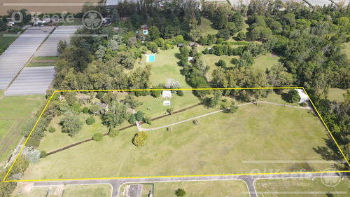 Lote En Barrio Los Cipreses En El Pato Berazategui