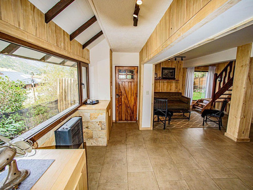 Venta Casa Tradicional + Cabaña Moderna -zona Centro
