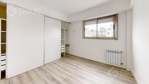 Departamento En Venta De 3 Amb A Estrenar Con Cochera, Zona Plaza Mitre.
