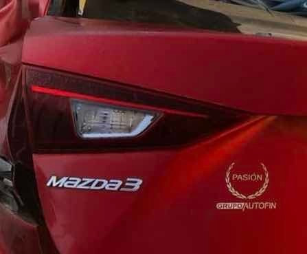 Calavera Inferior Mazda 3 2018 Izq