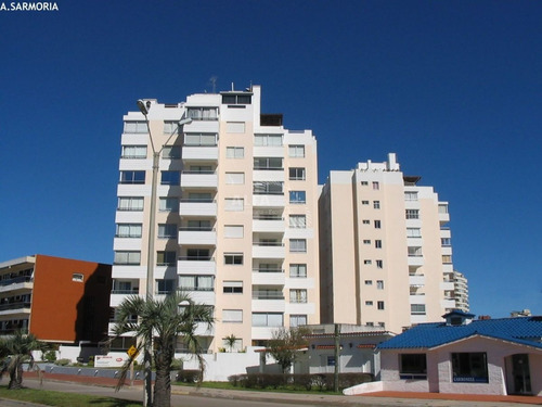 Imagen 17 de 21 de Chiverta, A Una Cuadra Del Mar, 2 Dormitorios - Punta Del Este Mansa