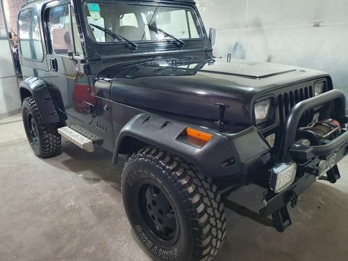 Jeep Wrangler 4.0 Hard Top