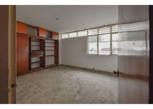 Edificio En Venta En Centenario.