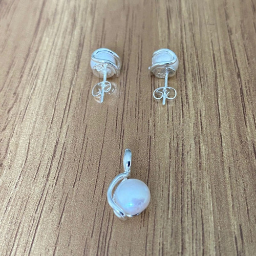 Imagen 5 de 10 de Juego Dije Y Aretes Perla Eclipse Plata .925 Agálea Joyería