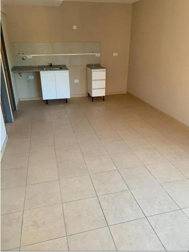 Imagen 8 de 9 de Venta Dpto 2 Amb. C/cochera Fija - Cerca De Todo - Consulte