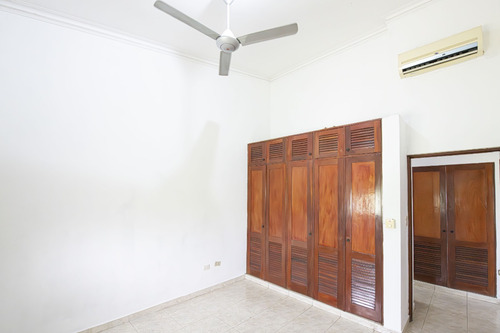Apartamento En Gazcue En Venta, Distrito Nacional, Gascue