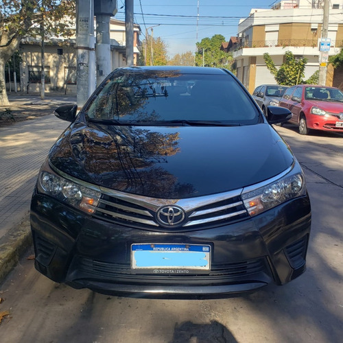 Toyota Corolla Xli 1.8 6m/t
