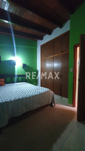 Se Vende Townhouse En Las Brisas Del Aeropuerto, Maturin