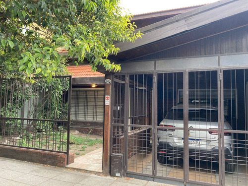 Casa En Venta En Liniers