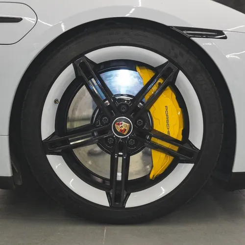 Porsche Taycan Turbo 2020
