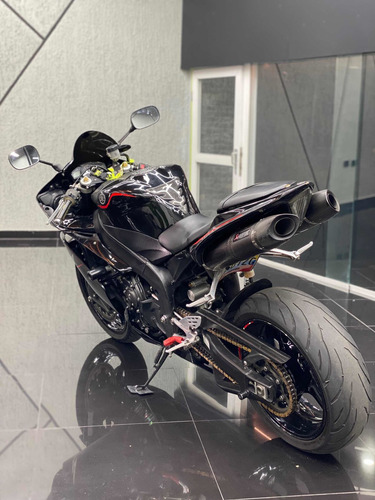 Imagen 3 de 5 de Yamaha R1