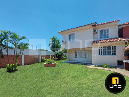 Imagen 15 de 22 de Av. Claracuta, Alemana Entre 6to Y 7mo Anillo Linda Casa En Venta