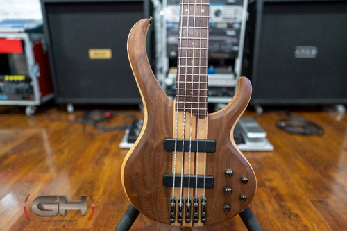Imagen 2 de 5 de Bajo 5 Cuerdas Ibanez Btb 675 En Stock!!!