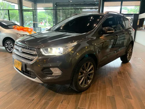 Ford Escape 2.0 Titanium