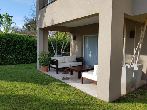Imagen 10 de 11 de Casa - Laguna Del Sol
