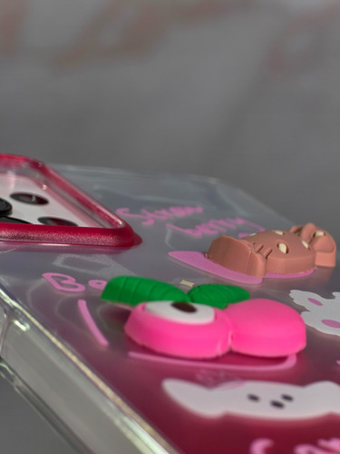 Funda Muñequitos 3d Antigolpes Para Samsung Elegi Modelo Fucsia Cartera A15