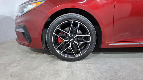 Kia Optima 2.0 TURBO SXL AUTO