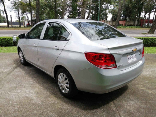 Imagen 3 de 11 de Chevrolet Aveo 2020 4p Ls L4/1.5 Man (a)