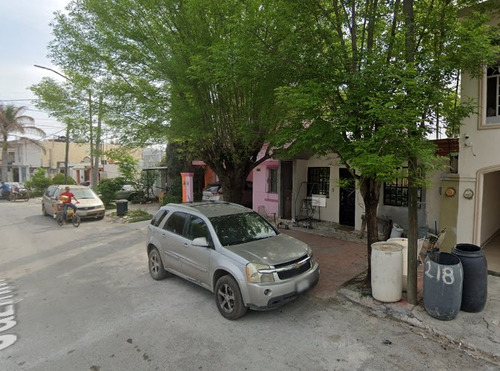 Sk05- Casas En Remates Bancarios Av. Mercedarios San Juan Del Río, Qro.