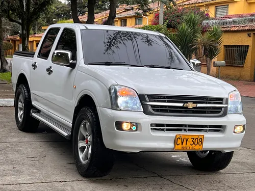 D Max 4x2 Gasolina