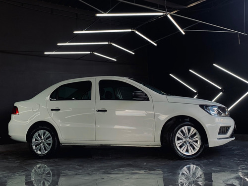 Volkswagen Voyage 1.0 12V MPI TOTALFLEX 4P MANUAL