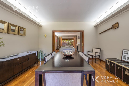 Casa En Venta En Martínez