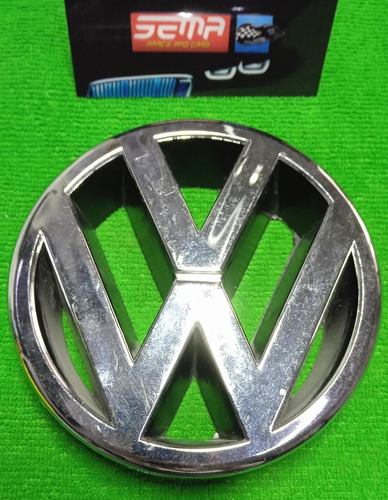 Emblema Cromado Volkswagen Jetta 99-14 Emblema Volkswagen