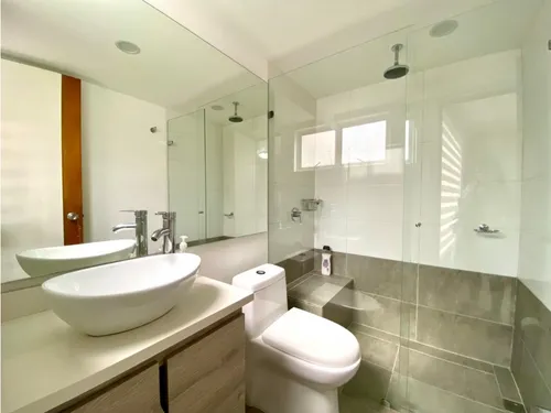 Renta Amoblada Apartamento En Castropol Medellin