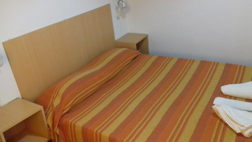 Imagen 12 de 14 de Casas De Tres Ambientes (comedor, 2 Dormitorios) Y Baño