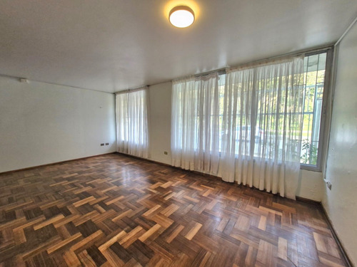 Se Arrienda Casa Con Giro Comercial En Concepción