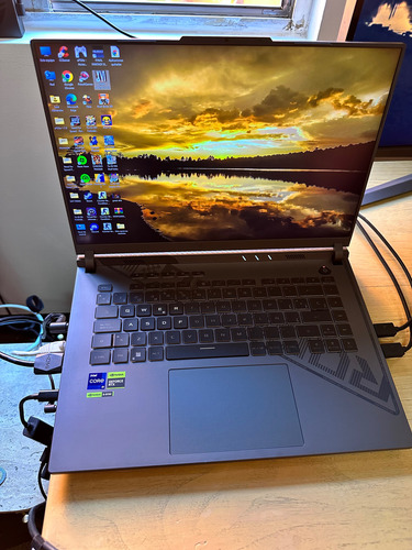 Asus Rog I9 Rtx 4060 4k 240hz 1tb 32gb Ram (Usado)