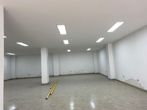 Imagen 2 de 6 de Local Comercial En Itagüí Ditaires Barrio Pilsen