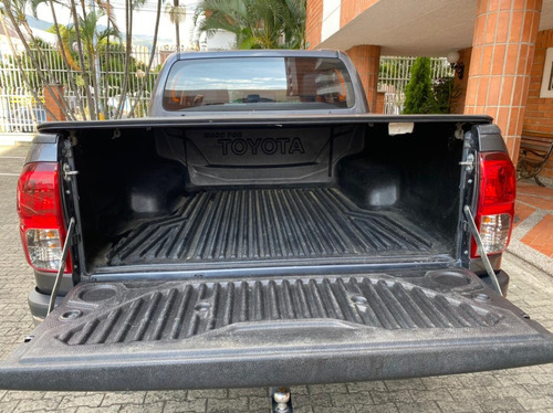 Toyota Hilux Srv 2.8l Turbo Diésel