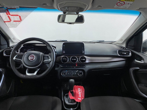 Imagem 10 de 21 de Fiat Cronos