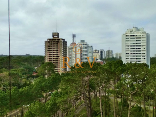 Imagen 5 de 23 de Iv.-ocean Drive Country Punta Del Este