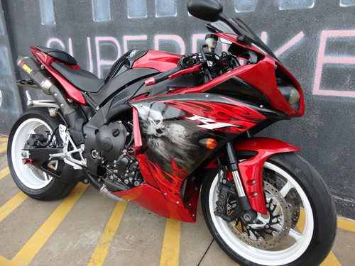 Yamaha Yzf R1