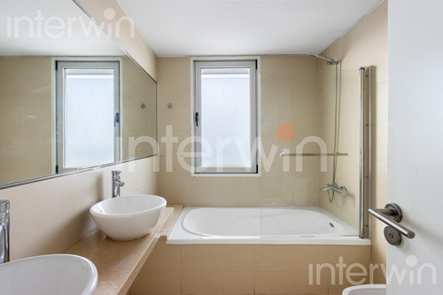 Departamento - 3 Ambientes - Balcón, Terraza Y 2 Cocheras - Las Cañitas - Venta